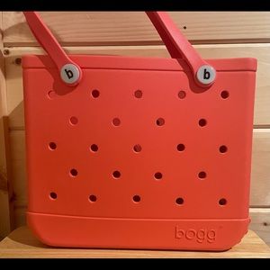 Coral baby Bogg Bag